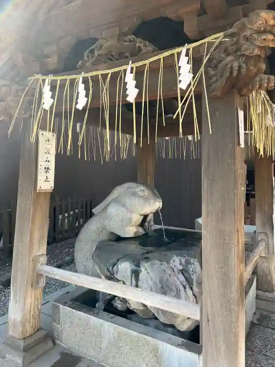 調神社の手水舎