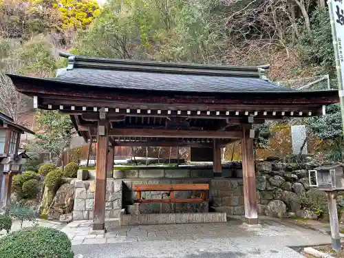 伊奈波神社の手水舎