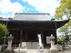 斑鳩寺の本殿