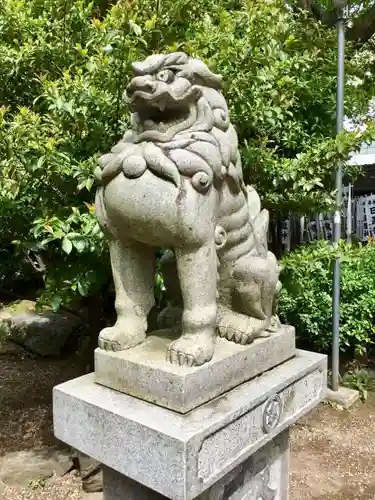 日置神社の狛犬