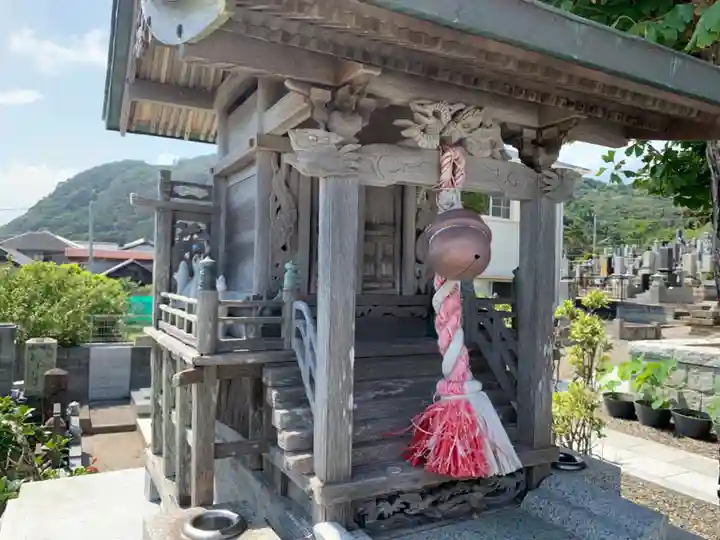 日澄寺の末社・摂社