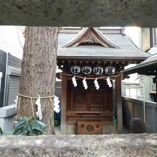 甚内神社の本殿・本堂