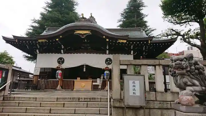 尾久八幡神社の本殿・本堂