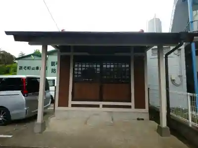 箭弓稲荷神社の{uncategorized: "未分類", other: "その他", undefined: "問題あり", building: "その他建物", grave: "お墓", sacred_gate: "鳥居", guardian: "狛犬", statue: "像", buddha: "仏像", history: "歴史", nature: "自然", garden: "庭園", animal: "動物", pagoda: "塔", temizu: "手水舎", mountain_gate: "山門・神門", sanctuary: "本殿・本堂", subordinate: "末社・摂社", art: "芸術", scenery: "景色", jizo: "地蔵", ema: "絵馬", goshuin: "御朱印", omikuji: "おみくじ", items: "授与品その他", amulet: "お守り", goshuincho: "御朱印帳", eats: "食事", festival: "お祭り", votive_dance: "神楽", shichigosan: "七五三参", wedding: "結婚式", experience: "体験その他", initially: "初詣", around: "周辺", anti_infection: "感染症対策"}