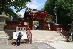 秩父神社の山門