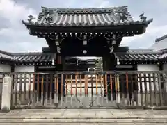 正運寺の山門