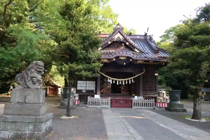 玉敷神社の本殿・本堂