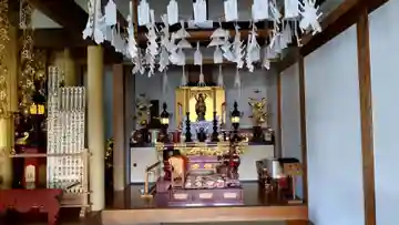法華寺の本殿・本堂