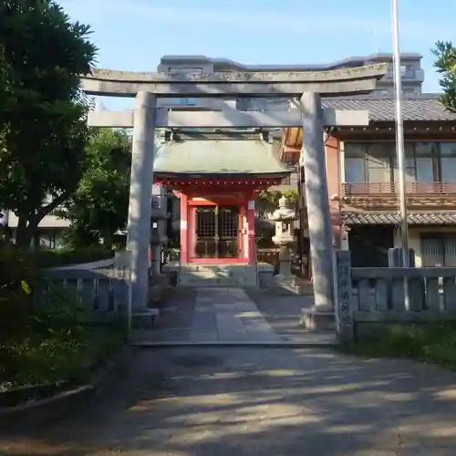 摂社若宮牛嶋神社の鳥居