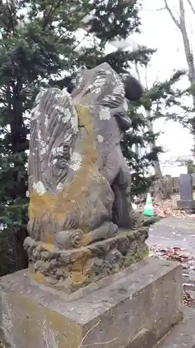 芽生神社の狛犬