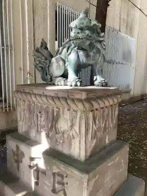 花園神社の狛犬