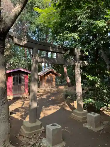 土支田八幡宮の{uncategorized: "未分類", other: "その他", undefined: "問題あり", building: "その他建物", grave: "お墓", sacred_gate: "鳥居", guardian: "狛犬", statue: "像", buddha: "仏像", history: "歴史", nature: "自然", garden: "庭園", animal: "動物", pagoda: "塔", temizu: "手水舎", mountain_gate: "山門・神門", sanctuary: "本殿・本堂", subordinate: "末社・摂社", art: "芸術", scenery: "景色", jizo: "地蔵", ema: "絵馬", goshuin: "御朱印", omikuji: "おみくじ", items: "授与品その他", amulet: "お守り", goshuincho: "御朱印帳", eats: "食事", festival: "お祭り", votive_dance: "神楽", shichigosan: "七五三参", wedding: "結婚式", experience: "体験その他", initially: "初詣", around: "周辺", anti_infection: "感染症対策"}