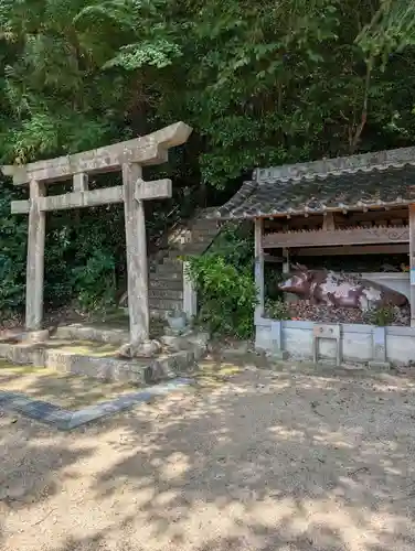 田倉牛神社(岡山県)
