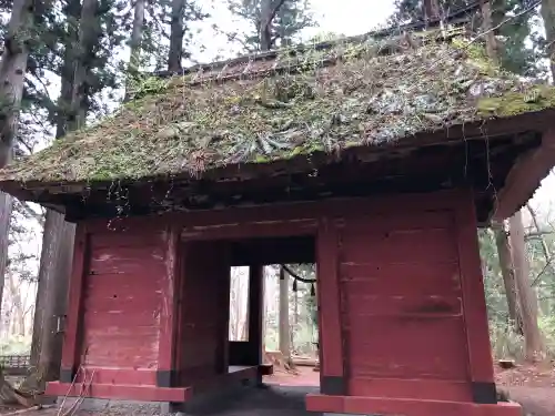 戸隠神社奥社の{uncategorized: "未分類", other: "その他", undefined: "問題あり", building: "その他建物", grave: "お墓", sacred_gate: "鳥居", guardian: "狛犬", statue: "像", buddha: "仏像", history: "歴史", nature: "自然", garden: "庭園", animal: "動物", pagoda: "塔", temizu: "手水舎", mountain_gate: "山門・神門", sanctuary: "本殿・本堂", subordinate: "末社・摂社", art: "芸術", scenery: "景色", jizo: "地蔵", ema: "絵馬", goshuin: "御朱印", omikuji: "おみくじ", items: "授与品その他", amulet: "お守り", goshuincho: "御朱印帳", eats: "食事", festival: "お祭り", votive_dance: "神楽", shichigosan: "七五三参", wedding: "結婚式", experience: "体験その他", initially: "初詣", around: "周辺", anti_infection: "感染症対策"}