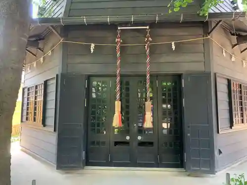 若宮八幡宮 の末社・摂社