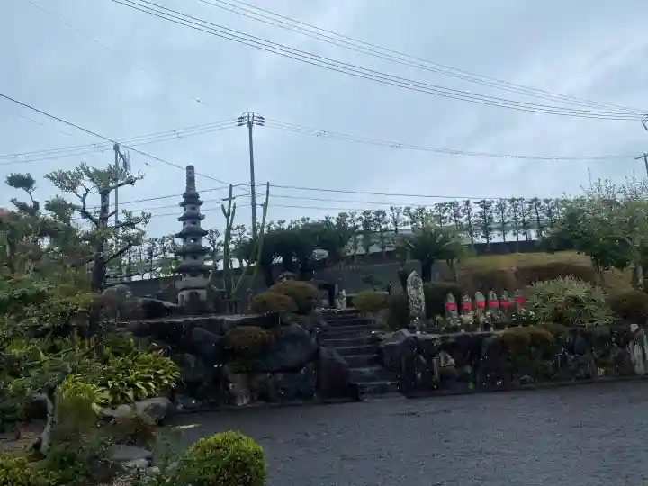 林松寺の{uncategorized: "未分類", other: "その他", undefined: "問題あり", building: "その他建物", grave: "お墓", sacred_gate: "鳥居", guardian: "狛犬", statue: "像", buddha: "仏像", history: "歴史", nature: "自然", garden: "庭園", animal: "動物", pagoda: "塔", temizu: "手水舎", mountain_gate: "山門・神門", sanctuary: "本殿・本堂", subordinate: "末社・摂社", art: "芸術", scenery: "景色", jizo: "地蔵", ema: "絵馬", goshuin: "御朱印", omikuji: "おみくじ", items: "授与品その他", amulet: "お守り", goshuincho: "御朱印帳", eats: "食事", festival: "お祭り", votive_dance: "神楽", shichigosan: "七五三参", wedding: "結婚式", experience: "体験その他", initially: "初詣", around: "周辺", anti_infection: "感染症対策"}