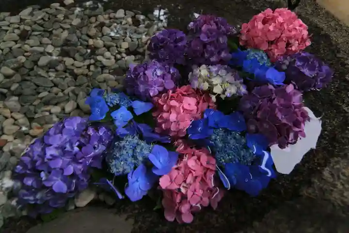 阿久津「田村神社」(郡山市阿久津町)旧社名:伊豆箱根三嶋三社の手水舎