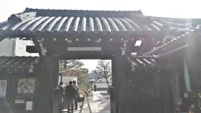 善想寺の山門・神門