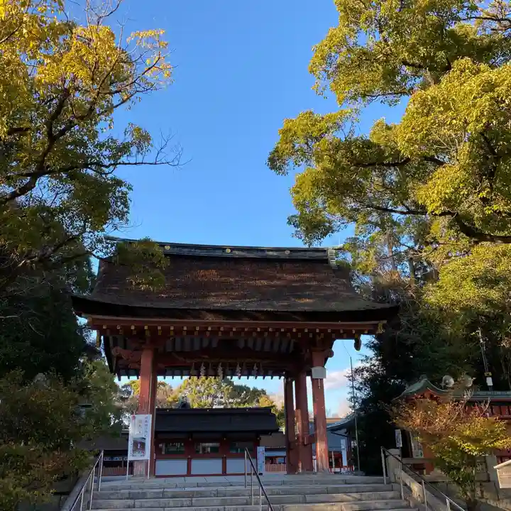津島神社の山門・神門
