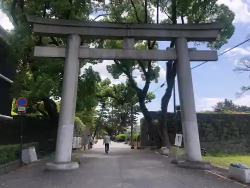 和歌山縣護國神社の鳥居