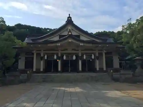 湊川神社の本殿・本堂