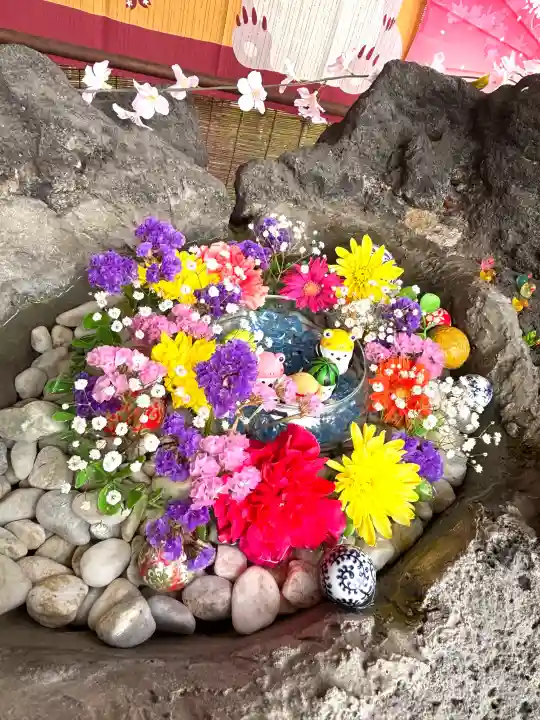 伊達神社の{uncategorized: "未分類", other: "その他", undefined: "問題あり", building: "その他建物", grave: "お墓", sacred_gate: "鳥居", guardian: "狛犬", statue: "像", buddha: "仏像", history: "歴史", nature: "自然", garden: "庭園", animal: "動物", pagoda: "塔", temizu: "手水舎", mountain_gate: "山門・神門", sanctuary: "本殿・本堂", subordinate: "末社・摂社", art: "芸術", scenery: "景色", jizo: "地蔵", ema: "絵馬", goshuin: "御朱印", omikuji: "おみくじ", items: "授与品その他", amulet: "お守り", goshuincho: "御朱印帳", eats: "食事", festival: "お祭り", votive_dance: "神楽", shichigosan: "七五三参", wedding: "結婚式", experience: "体験その他", initially: "初詣", around: "周辺", anti_infection: "感染症対策"}