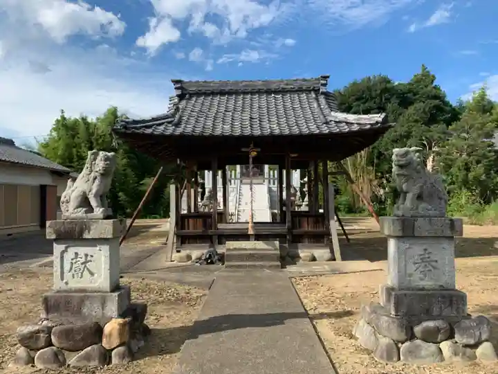 八幡神社の本殿・本堂