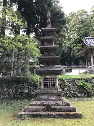 明泉寺の塔