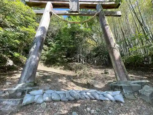 繖峰三神社(滋賀県)