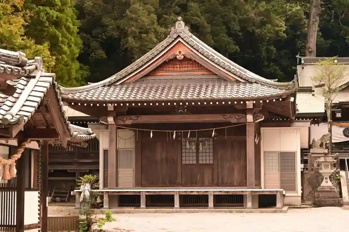 西寒多神社(大分県)
