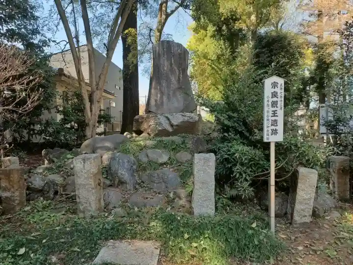 北野天神社の{uncategorized: "未分類", other: "その他", undefined: "問題あり", building: "その他建物", grave: "お墓", sacred_gate: "鳥居", guardian: "狛犬", statue: "像", buddha: "仏像", history: "歴史", nature: "自然", garden: "庭園", animal: "動物", pagoda: "塔", temizu: "手水舎", mountain_gate: "山門・神門", sanctuary: "本殿・本堂", subordinate: "末社・摂社", art: "芸術", scenery: "景色", jizo: "地蔵", ema: "絵馬", goshuin: "御朱印", omikuji: "おみくじ", items: "授与品その他", amulet: "お守り", goshuincho: "御朱印帳", eats: "食事", festival: "お祭り", votive_dance: "神楽", shichigosan: "七五三参", wedding: "結婚式", experience: "体験その他", initially: "初詣", around: "周辺", anti_infection: "感染症対策"}