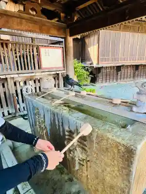 弘明寺の{uncategorized: "未分類", other: "その他", undefined: "問題あり", building: "その他建物", grave: "お墓", sacred_gate: "鳥居", guardian: "狛犬", statue: "像", buddha: "仏像", history: "歴史", nature: "自然", garden: "庭園", animal: "動物", pagoda: "塔", temizu: "手水舎", mountain_gate: "山門・神門", sanctuary: "本殿・本堂", subordinate: "末社・摂社", art: "芸術", scenery: "景色", jizo: "地蔵", ema: "絵馬", goshuin: "御朱印", omikuji: "おみくじ", items: "授与品その他", amulet: "お守り", goshuincho: "御朱印帳", eats: "食事", festival: "お祭り", votive_dance: "神楽", shichigosan: "七五三参", wedding: "結婚式", experience: "体験その他", initially: "初詣", around: "周辺", anti_infection: "感染症対策"}