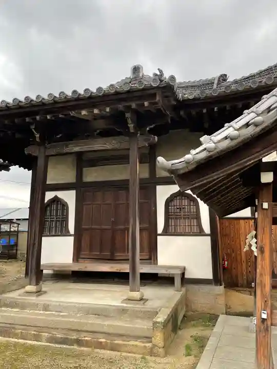 来迎寺の本殿・本堂