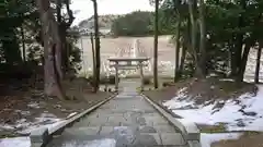 諏訪神社の鳥居