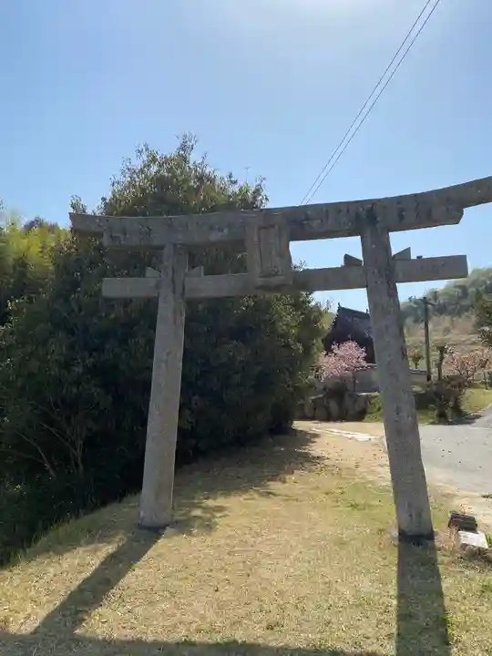 素戔嗚神社の鳥居