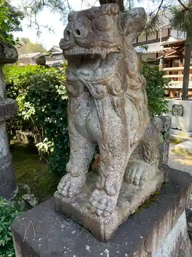 花垣神社の狛犬