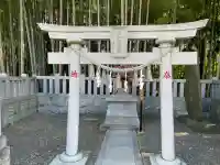 不知森神社の{uncategorized: "未分類", other: "その他", undefined: "問題あり", building: "その他建物", grave: "お墓", sacred_gate: "鳥居", guardian: "狛犬", statue: "像", buddha: "仏像", history: "歴史", nature: "自然", garden: "庭園", animal: "動物", pagoda: "塔", temizu: "手水舎", mountain_gate: "山門・神門", sanctuary: "本殿・本堂", subordinate: "末社・摂社", art: "芸術", scenery: "景色", jizo: "地蔵", ema: "絵馬", goshuin: "御朱印", omikuji: "おみくじ", items: "授与品その他", amulet: "お守り", goshuincho: "御朱印帳", eats: "食事", festival: "お祭り", votive_dance: "神楽", shichigosan: "七五三参", wedding: "結婚式", experience: "体験その他", initially: "初詣", around: "周辺", anti_infection: "感染症対策"}