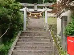 八幡社の鳥居