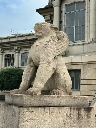 築地本願寺（本願寺築地別院）の{uncategorized: "未分類", other: "その他", undefined: "問題あり", building: "その他建物", grave: "お墓", sacred_gate: "鳥居", guardian: "狛犬", statue: "像", buddha: "仏像", history: "歴史", nature: "自然", garden: "庭園", animal: "動物", pagoda: "塔", temizu: "手水舎", mountain_gate: "山門・神門", sanctuary: "本殿・本堂", subordinate: "末社・摂社", art: "芸術", scenery: "景色", jizo: "地蔵", ema: "絵馬", goshuin: "御朱印", omikuji: "おみくじ", items: "授与品その他", amulet: "お守り", goshuincho: "御朱印帳", eats: "食事", festival: "お祭り", votive_dance: "神楽", shichigosan: "七五三参", wedding: "結婚式", experience: "体験その他", initially: "初詣", around: "周辺", anti_infection: "感染症対策"}