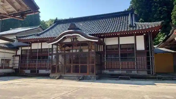 青竜寺の本殿・本堂
