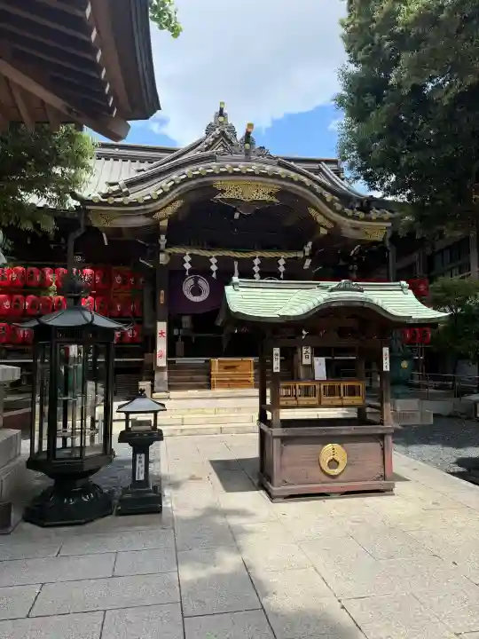 豊川稲荷東京別院の{uncategorized: "未分類", other: "その他", undefined: "問題あり", building: "その他建物", grave: "お墓", sacred_gate: "鳥居", guardian: "狛犬", statue: "像", buddha: "仏像", history: "歴史", nature: "自然", garden: "庭園", animal: "動物", pagoda: "塔", temizu: "手水舎", mountain_gate: "山門・神門", sanctuary: "本殿・本堂", subordinate: "末社・摂社", art: "芸術", scenery: "景色", jizo: "地蔵", ema: "絵馬", goshuin: "御朱印", omikuji: "おみくじ", items: "授与品その他", amulet: "お守り", goshuincho: "御朱印帳", eats: "食事", festival: "お祭り", votive_dance: "神楽", shichigosan: "七五三参", wedding: "結婚式", experience: "体験その他", initially: "初詣", around: "周辺", anti_infection: "感染症対策"}