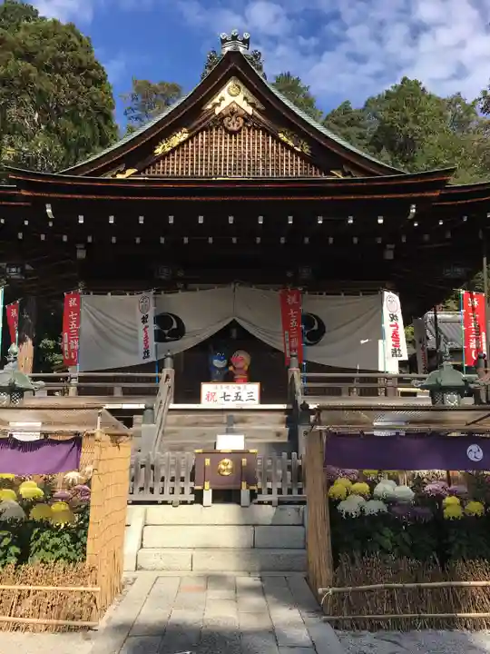 日牟禮八幡宮の本殿・本堂