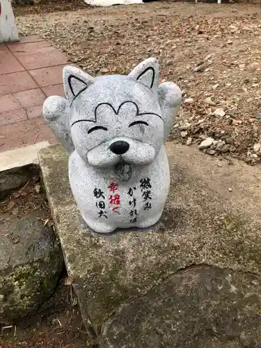 鹿角八坂神社の狛犬