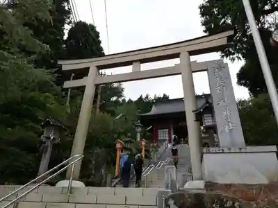 武蔵御嶽神社の鳥居