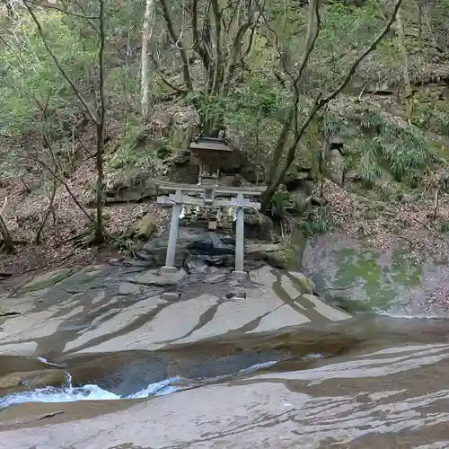 龍鎮神社のその他建物