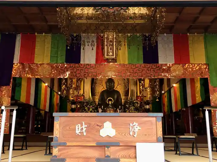 誓願寺の本殿・本堂