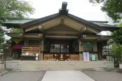 東郷神社の本殿・本堂