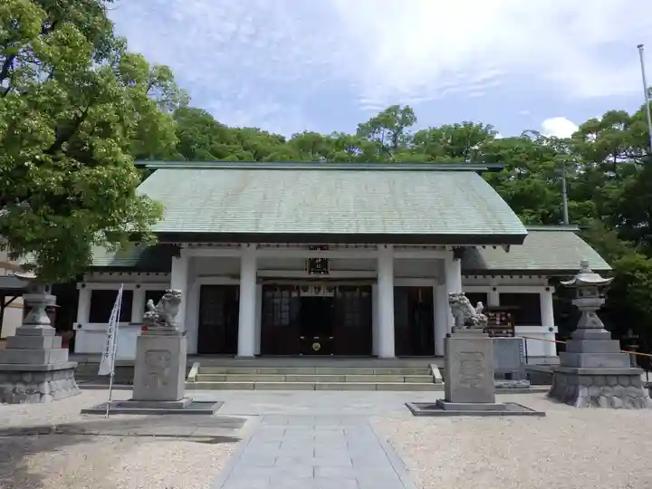 熱田神社の本殿・本堂