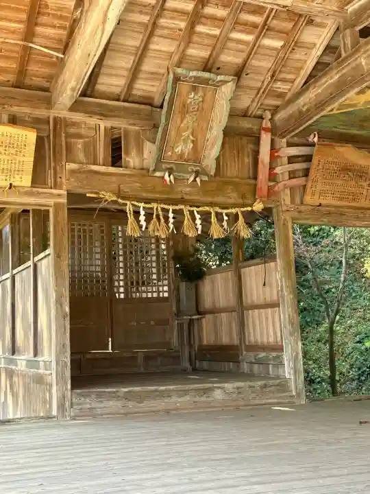 天満宮の{uncategorized: "未分類", other: "その他", undefined: "問題あり", building: "その他建物", grave: "お墓", sacred_gate: "鳥居", guardian: "狛犬", statue: "像", buddha: "仏像", history: "歴史", nature: "自然", garden: "庭園", animal: "動物", pagoda: "塔", temizu: "手水舎", mountain_gate: "山門・神門", sanctuary: "本殿・本堂", subordinate: "末社・摂社", art: "芸術", scenery: "景色", jizo: "地蔵", ema: "絵馬", goshuin: "御朱印", omikuji: "おみくじ", items: "授与品その他", amulet: "お守り", goshuincho: "御朱印帳", eats: "食事", festival: "お祭り", votive_dance: "神楽", shichigosan: "七五三参", wedding: "結婚式", experience: "体験その他", initially: "初詣", around: "周辺", anti_infection: "感染症対策"}