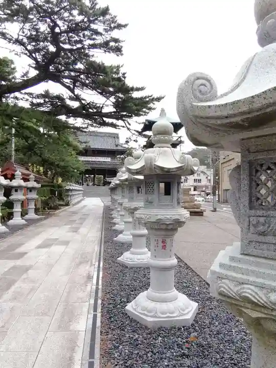 誕生寺のその他建物